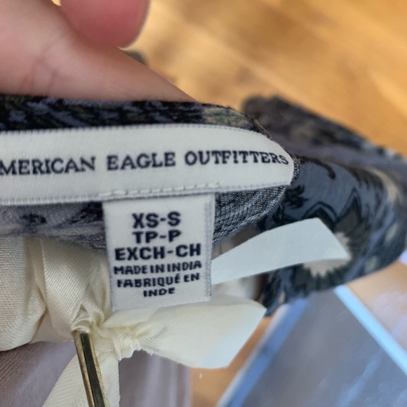 Patterned shrug - Picture 3 of 5